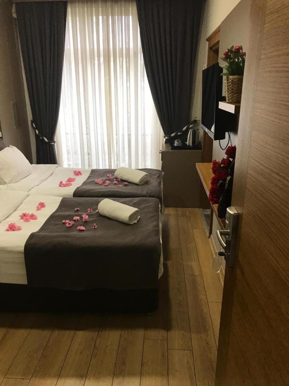 蓝色酒店 伊斯坦布尔 外观 照片